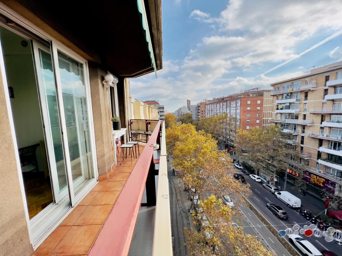 Your Second Home In Barcelona With Private Room And Private Bathroom Close To Montjuic, Pl Espana, La Rambla, Ferry Port Buitenkant foto